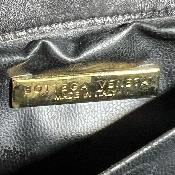 Vintage Bottega Veneta Black Crossbody - Picture 3 of 5